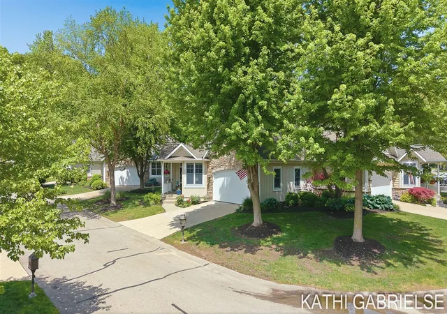 Homes for sale in Spring Lake, MI | 16273 Riverdale Ct, Spring Lake, MI 49456 | MLS# 70535102