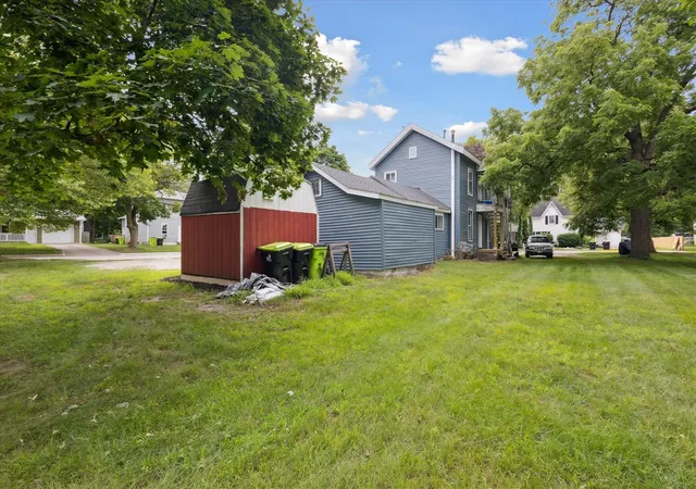 Homes for sale in Greenville, MI | 120 E Montcalm St, Greenville, MI 48838 | MLS# 70513569