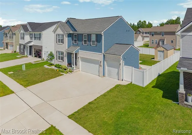 Photo 2 of Single family home for sale at 58176 Thomas Dr, New Haven, MI 48048 3325 | MLS# 61025259 | Listing updated on 2026-08-28