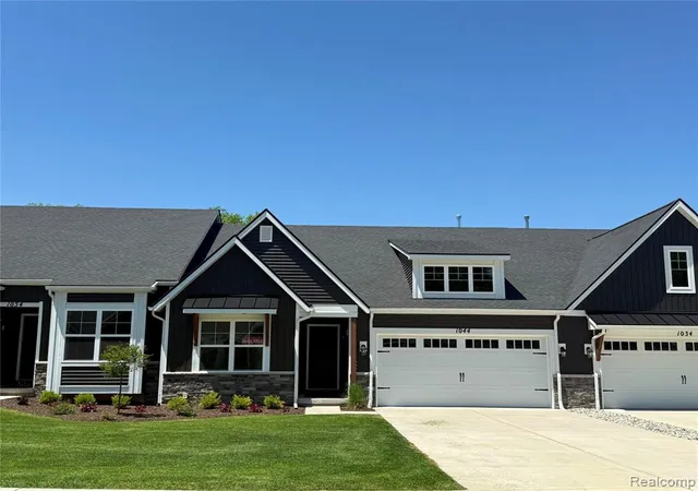 Homes for sale in Howell, MI | 1044 Camellia Cir #45, Howell, MI 48843 | MLS# 60976383