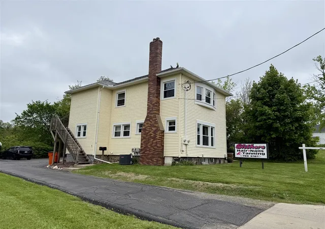 3rd image of 205 N W Ave, Jackson, MI 49201 | MLS# 70532316