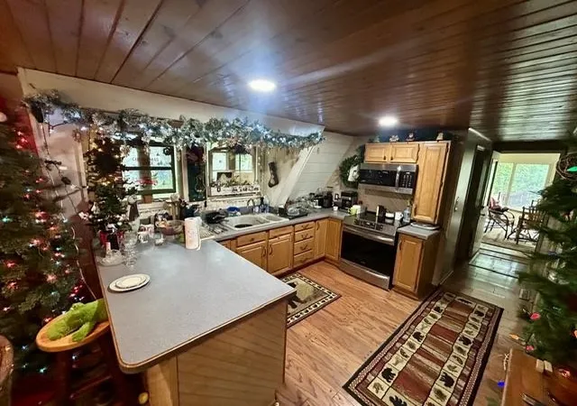 Photo 3 of Sale Pending at 233 Sheffield Dr, Roscommon, MI 48653 | MLS# 50219959 | Listing updated on 2026-09-10