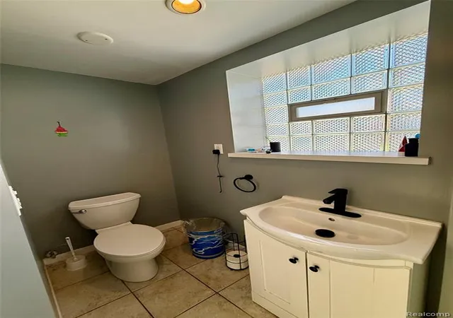 24th image of 3811 Syckelmoore, Trenton, MI 48183 | MLS# 61022328