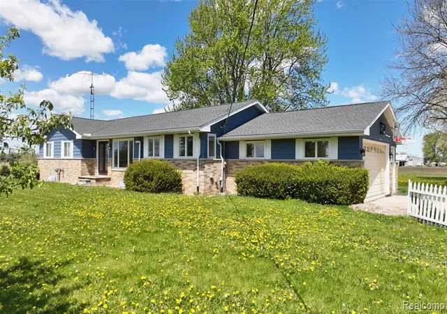 Homes for sale in Imlay City, MI | 91 N Doran Rd, Imlay City, MI 48444 | MLS# 60977241