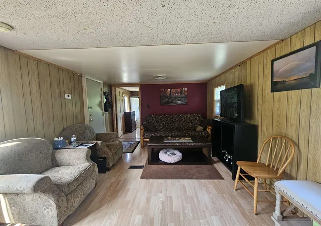 4th image of 6221 W Clarence Rd, Harrison, MI 48625 | MLS# 50211642