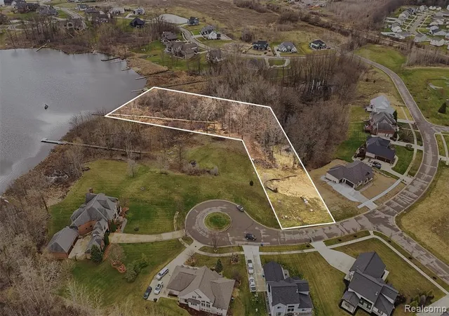 1st image of 14275 Wright Dr, Linden, MI 48451 | MLS# 60981630