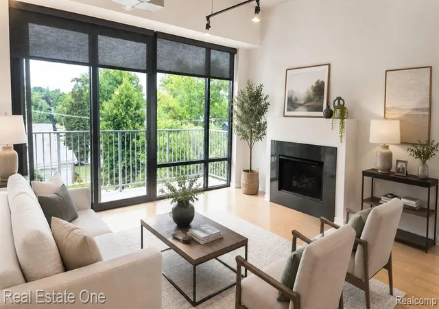 Photo 3 of Condo for sale at 101 Curry Ave #436, Royal Oak, MI 48067 4230 | MLS# 61024084 | Listing updated on 2026-10-05