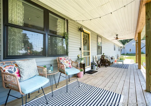 Photo 3 of Single family home for sale at 939 S Mears Ave, Whitehall, MI 49461 | MLS# 70555448 | Listing updated on 2026-09-18