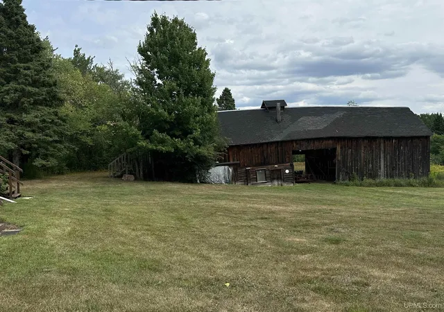 Photo 2 of Sale Pending at E5602 Puumala Rd, Ironwood, MI 49938 | MLS# 50218275 | Listing updated on 2026-09-21