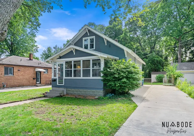 Homes for sale in Spring Lake, MI | 215 Williams St, Spring Lake, MI 49456 | MLS# 70542066