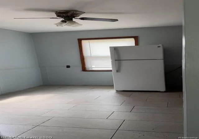 Homes for sale in Lincoln Park, MI | 1774 Detroit Ave, Lincoln Park, MI 48146 | MLS# 61007851