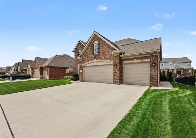 38th image of 55381 Trevino Dr, Macomb, MI 48042 | MLS# 50205425