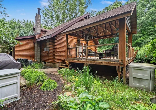 3rd image of 1384 Olson Rd, Manistee, MI 49660 | MLS# 70545371