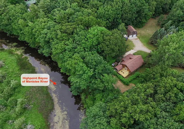 4th image of 1384 Olson Rd, Manistee, MI 49660 | MLS# 70545371