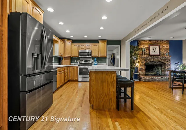 Photo 3 of Single family home for sale at 2870 E Nottingham Dr, Saginaw, MI 48603 | MLS# 50220262 | Listing updated on 2026-09-16