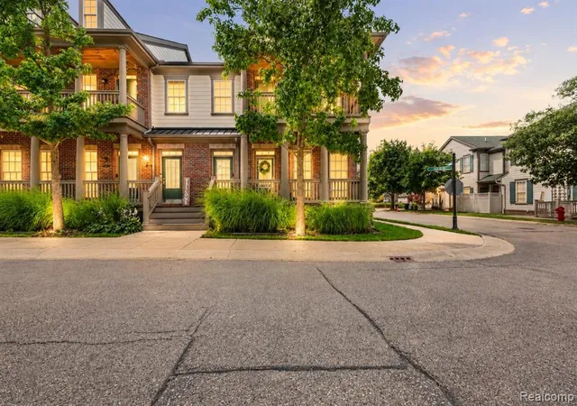 1st image of 207 Jotham Ave, Auburn Hills, MI 48326 | MLS# 61016884