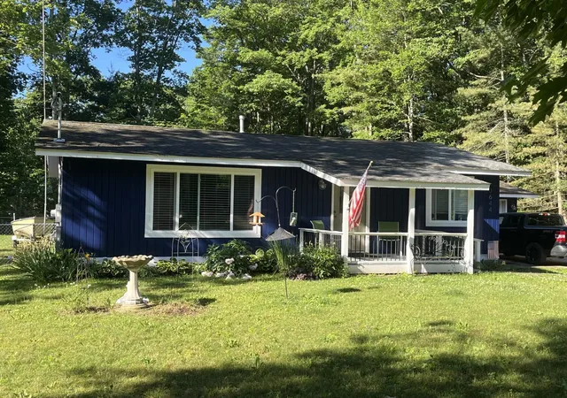 Homes for sale in East Tawas, MI | 3644 Crescent Dr, East Tawas, MI 48730 | MLS# 80068731