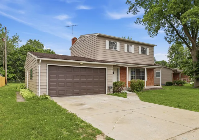Photo 2 of Single family home for sale at 929 Springview Dr, Flushing, MI 48433 | MLS# 50212431 | Listing updated on 2026-09-09
