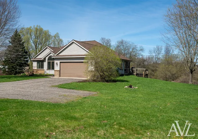 Homes for sale in Belding, MI | 11855 Woodland Park Dr, Belding, MI 48809 | MLS# 70525696