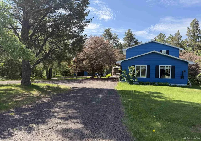 Homes for sale in Hurley, WI | 1435 Odanah Rd, Hurley, WI 54534 | MLS# 50210029