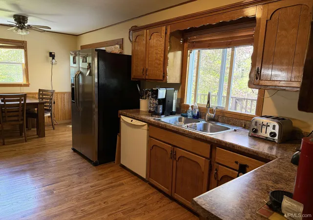 Homes for sale in Hurley, WI | 1435 Odanah Rd, Hurley, WI 54534 | MLS# 50210029