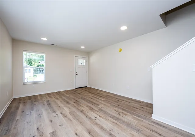 5th image of 935 Union Ave, Benton Harbor, MI 49022 | MLS# 70538891