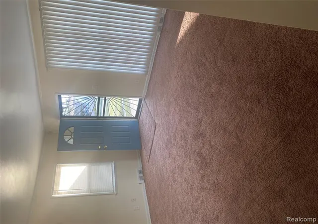 Photo 5 of Single family home for sale at 10641 Troy St, Oak Park, MI 48237 | MLS# 60987557 | Listing updated on 2026-08-25