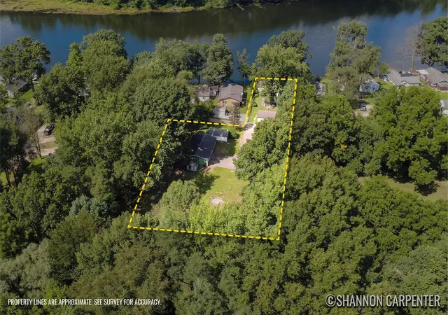 Photo 3 of Sale Pending at 11264 Riverside Dr, White Pigeon, MI 49099 | MLS# 70555046 | Listing updated on 2026-09-12