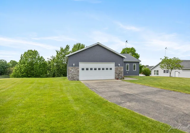 Homes for sale in Martin, MI | 1830 S Pratt Lake, Martin, MI 49070 | MLS# 70535304