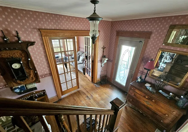 2nd image of 24 Garrison Ave, Battle Creek, MI 49017 | MLS# 70538183