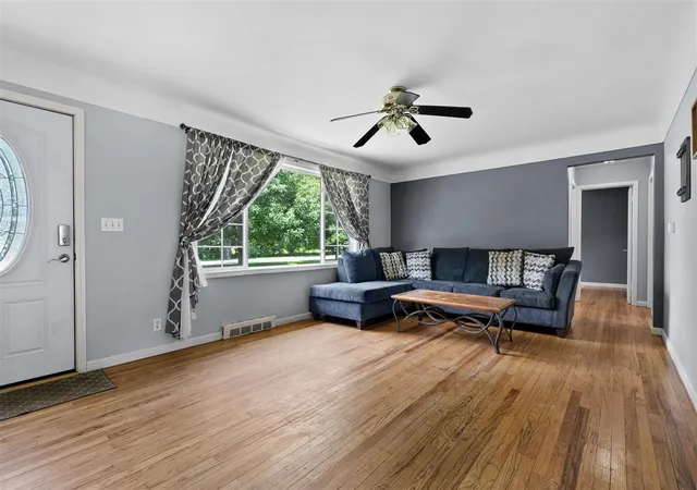 Homes for sale in Three Rivers, MI | 17175 Moorepark Rd, Three Rivers, MI 49093 | MLS# 70543479