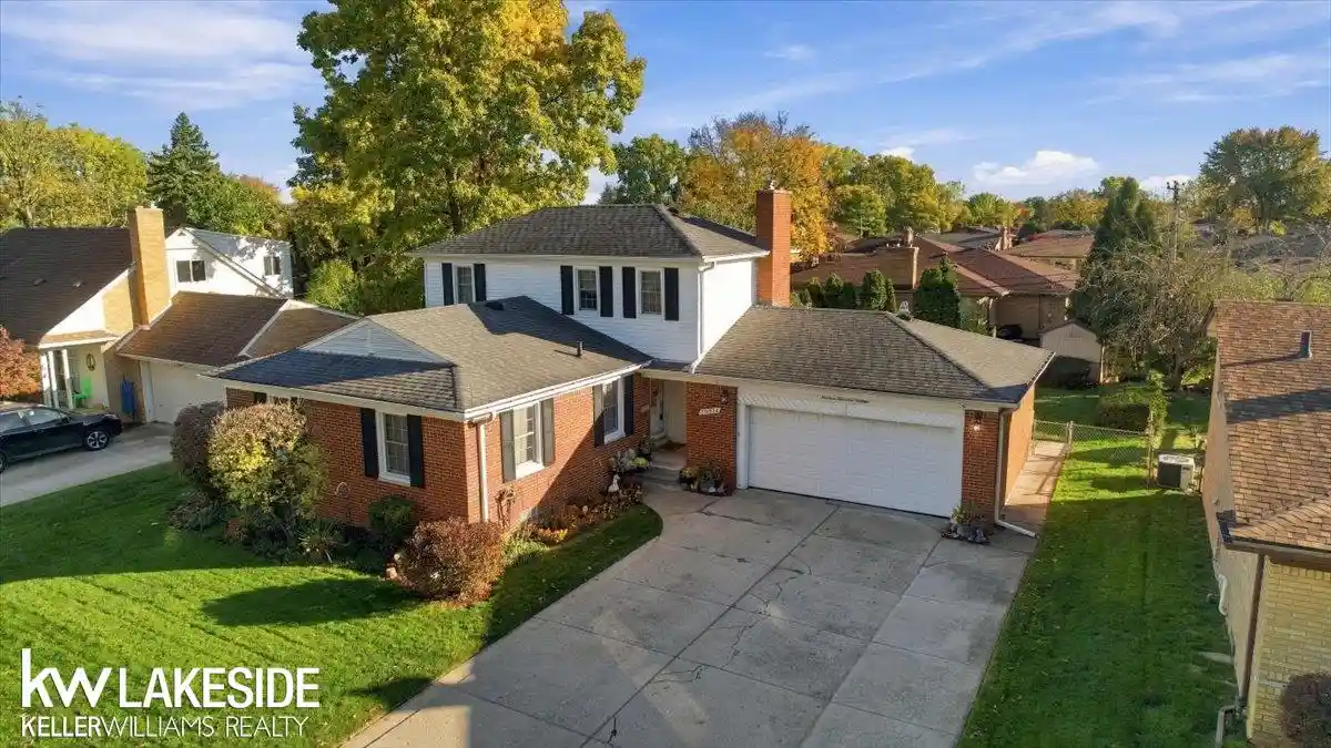Photo 1 of Sale Pending at 19016 Spindler St, Eastpointe, MI 48021 | MLS# 50225724 | Listing updated on 2026-10-29