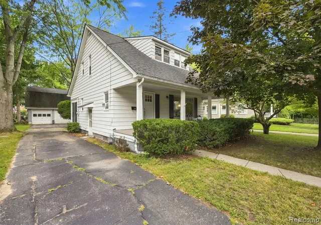 Photo 2 of Single family home for sale at 69655 Parker St, Richmond, MI 48062 | MLS# 61019961 | Listing updated on 2026-08-14