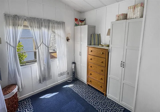 5th image of 2250 Ottawa Bch Rd, Holland, MI 49424-2331