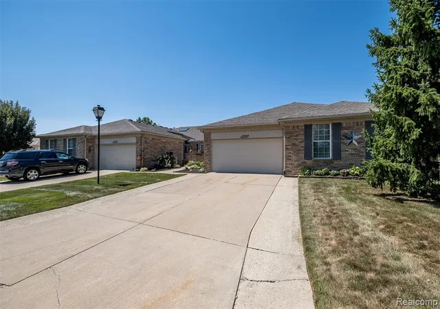 Photo 3 of Sale Pending at 50325 Pepper Tree Dr, Macomb, MI 48044 | MLS# 61017684 | Listing updated on 2026-08-07
