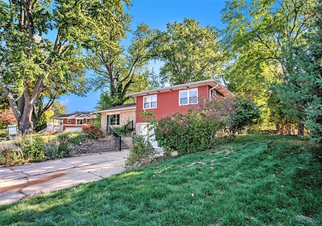 1st image of 736 Shawmut Blvd, Grand Rapids, MI 49504 | MLS# 70494067