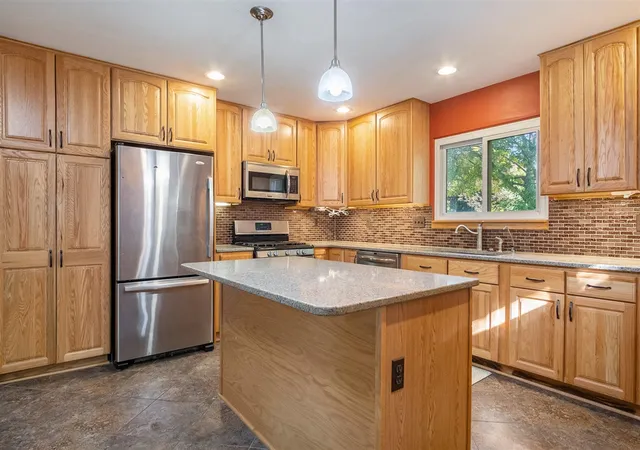 5th image of 736 Shawmut Blvd, Grand Rapids, MI 49504 | MLS# 70494067