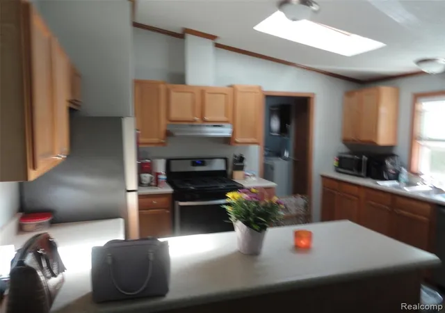 Homes for sale in Temperance, MI | 386 Blackwatch St, Temperance, MI 48182 1191 | MLS# 60981457