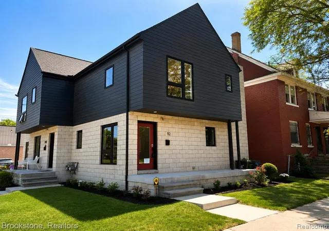 Photo 1 of Condo for sale at 112 Mount Vernon St #6, Detroit, MI 48202 2518 | MLS# 60997904 | Listing updated on 2026-08-27