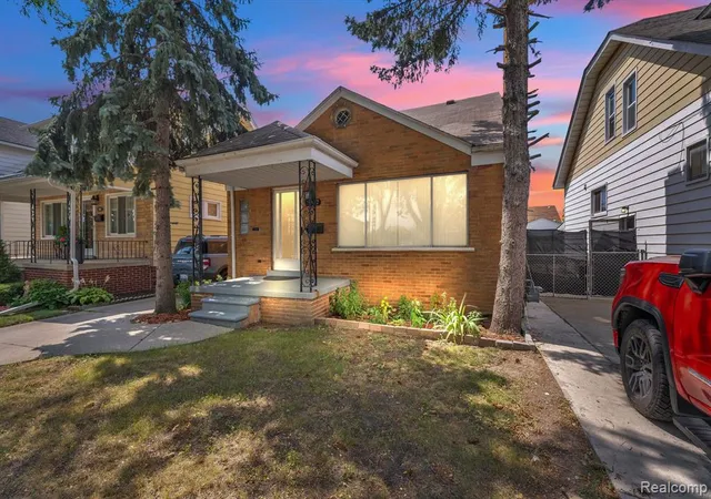 Photo 2 of Single family home for sale at 5937 Orchard Ave, Dearborn, MI 48126 2067 | MLS# 61024124 | Listing updated on 2026-09-03