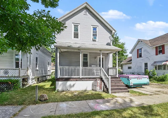 Photo 1 of Single family home for sale at 503 E Clara St St, Bay City, MI 48706 | MLS# 50219934 | Listing updated on 2026-09-04