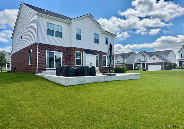 Photo 3 of Sale Pending at 59503 Cranberry Dr, Washington, MI 48094 2496 | MLS# 61023389 | Listing updated on 2026-08-25