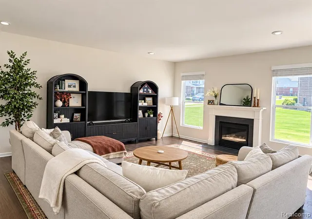 Photo 4 of Sale Pending at 59503 Cranberry Dr, Washington, MI 48094 2496 | MLS# 61023389 | Listing updated on 2026-10-10