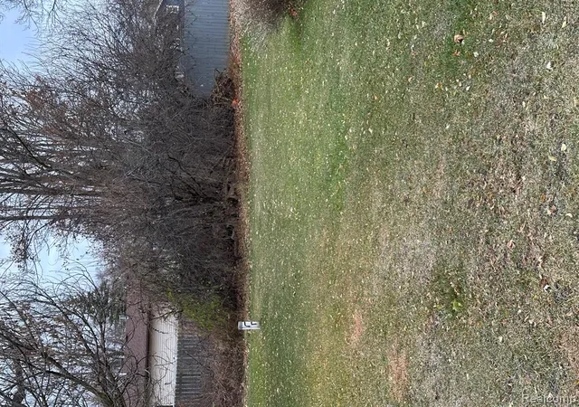 1st image of 0 Jefferson Blvd, Flint, MI 48507 4217 | MLS# 60958633