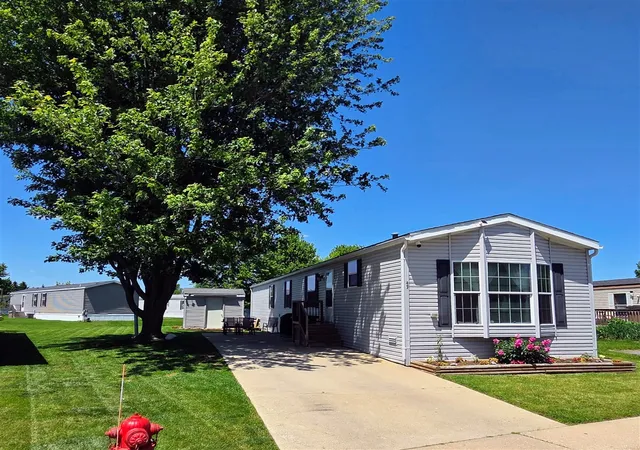 Homes for sale in Ypsilanti, MI | 6988 Mckean Rd #49, Ypsilanti, MI 48197 | MLS# 70539617