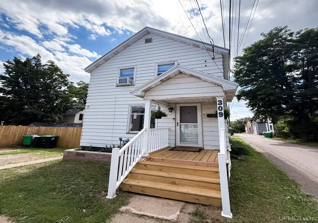 Photo 2 of Sale Pending at 309 Kanter St, Negaunee, MI 49866 | MLS# 50218061 | Listing updated on 2026-09-25