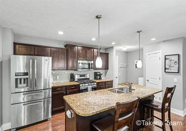 Photo 3 of Single family home for sale at 4336 Norway St, Holt, MI 48842 | MLS# 70539985 | Listing updated on 2026-08-15