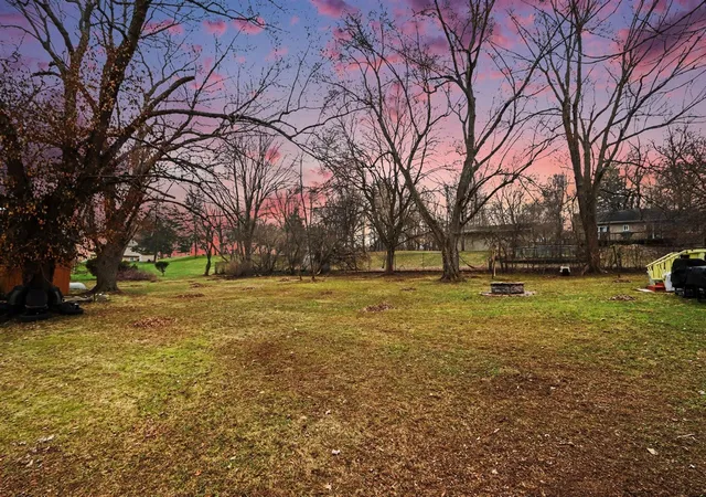 14th image of 3104 Courtlandt Ave, Kalamazoo, MI 49004 | MLS# 70530353