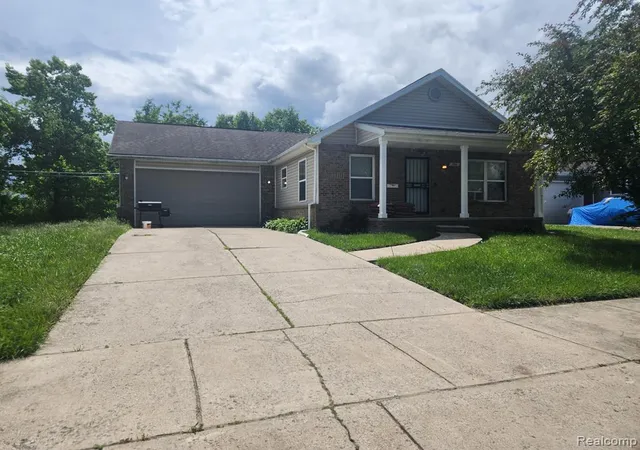 1st image of 183 E Savannah St, Highland Park, MI 48203 | MLS# 60332992