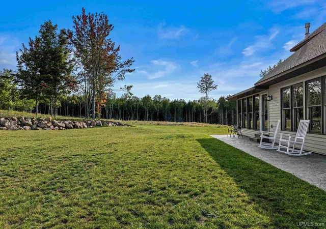 Photo 3 of Single family home for sale at 47212 Main St, Houghton, MI 49931 | MLS# 50210929 | Listing updated on 2026-08-24